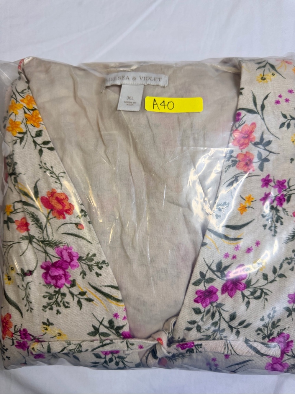 Chelsea & Violet V-Neck Cream Floral Tie-Front Linen-Blend Lined Romper Size XL - Picture 12 of 12